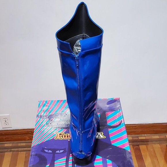 Blue superhero boots - Picture 3 of 4